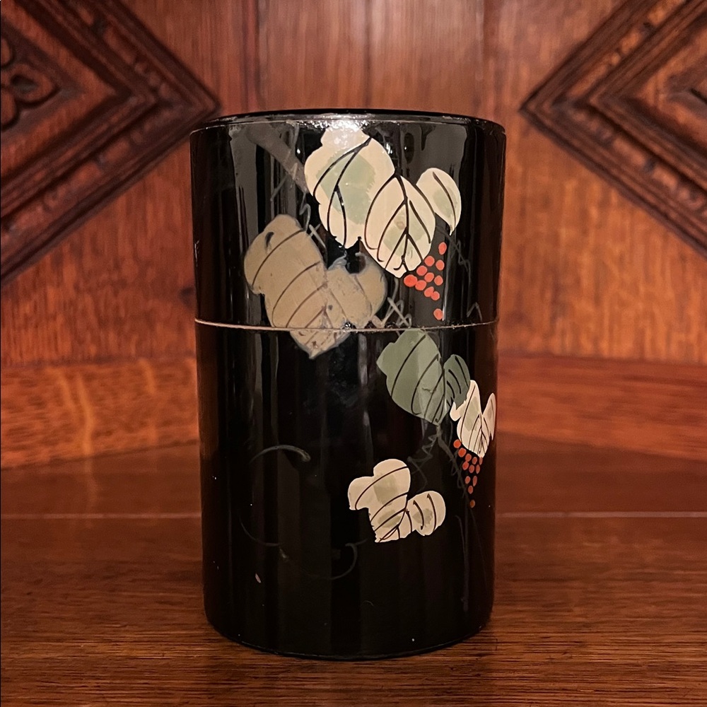 Japanese lacquerware tea caddy